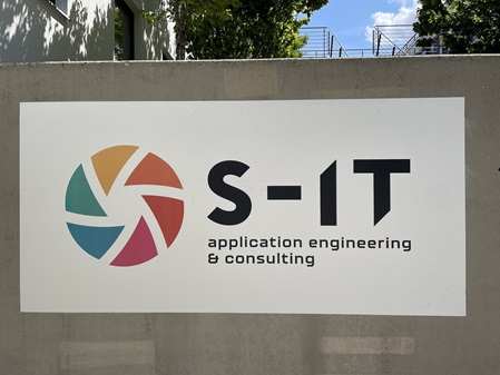 Wanddruck auf Beton im Aussenbereich