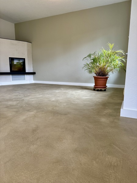 Fugenloser Bodenbelag in einem Wohnzimmer